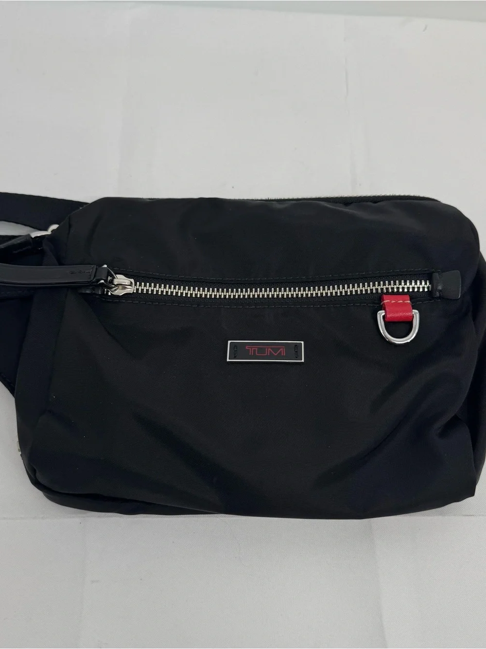 TUMI Belt Bag Fanny Pack Black Nylon Voyageur Adjustable Strap Unisex Adult